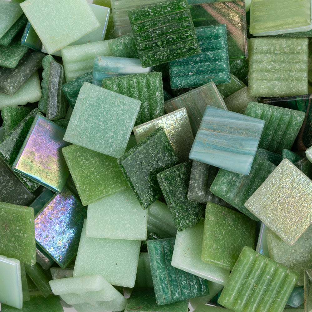 Mosaïque de verre verte mélangée 20mm