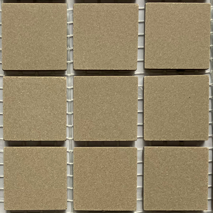 Winckelmans Taupe – carreaux de mosaïque mats de 20x20 mm sur filet