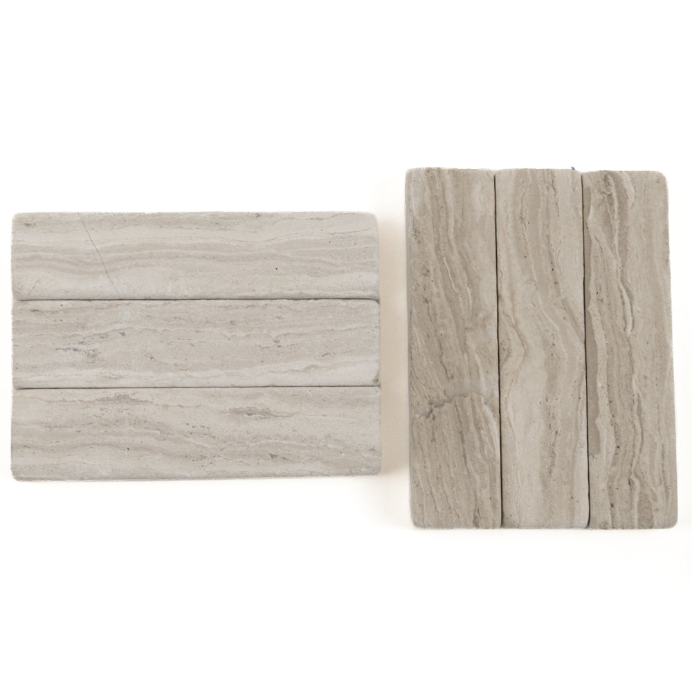 Baguettes en marbre à veinage bois blanc