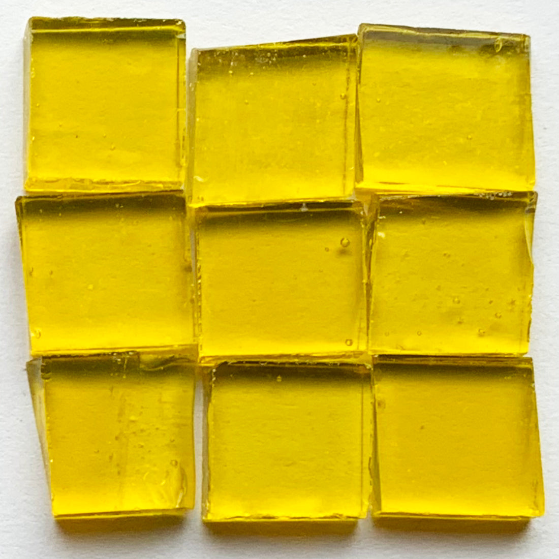 Détail de Tiffany Glacier Citron avec neuf tesselles de verre