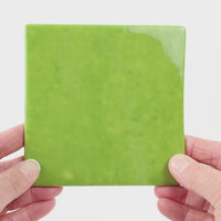 Video showing Morasutti Smalti mosaic tile – green – 11.5 x 11.5 cm, rotated to show full tile