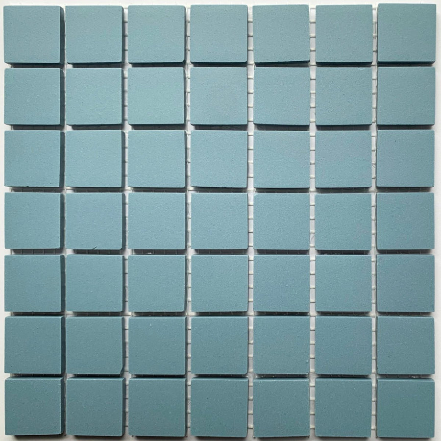 Winckelmans Bleu – carreaux de mosaïque mats de 20x20 mm sur filet