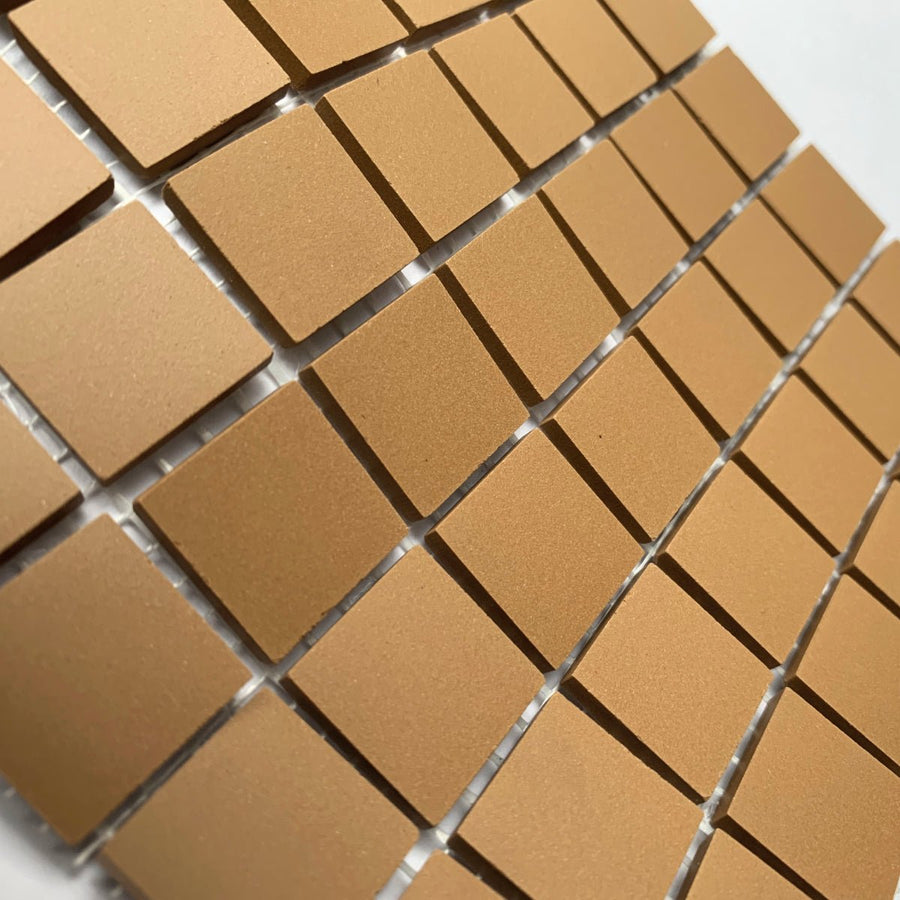 Winckelmans Caramel – carreaux de mosaïque mats de 20x20 mm sur filet
